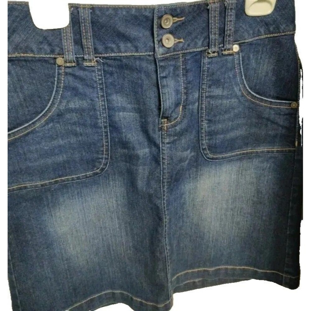 Short Denim Size 8 Jean Skirt Waist 33” X Length 20”
